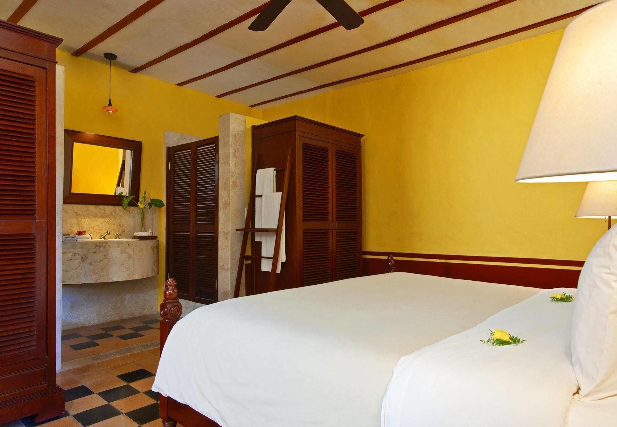 Hacienda Campeche Hotel Екстериор снимка