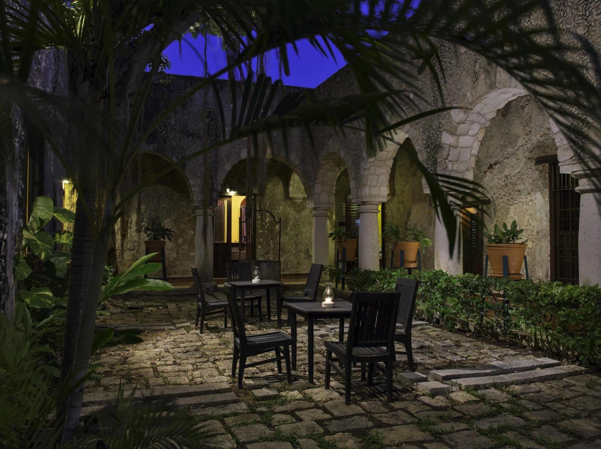 Hacienda Campeche Hotel Екстериор снимка